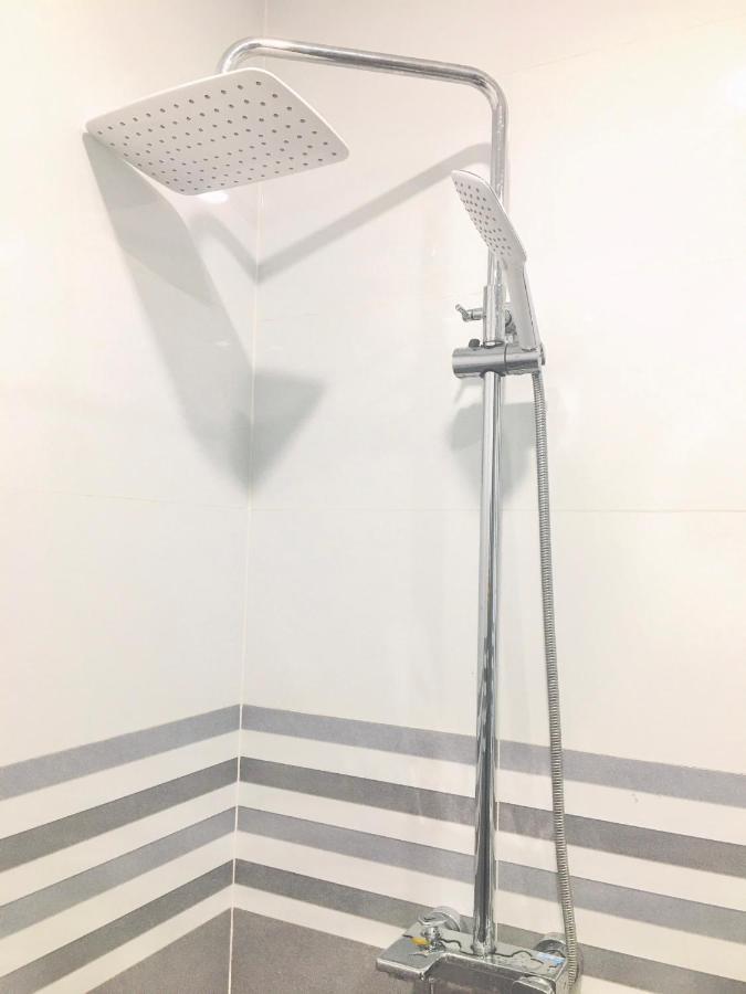 Long Vu Hotel Lang Son Bagian luar foto